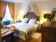 Our bed and breakfast near the Champagne vineyards offers romantic, comfortable, cosy and charming rooms. Here is our room Belle de Cr�cy.